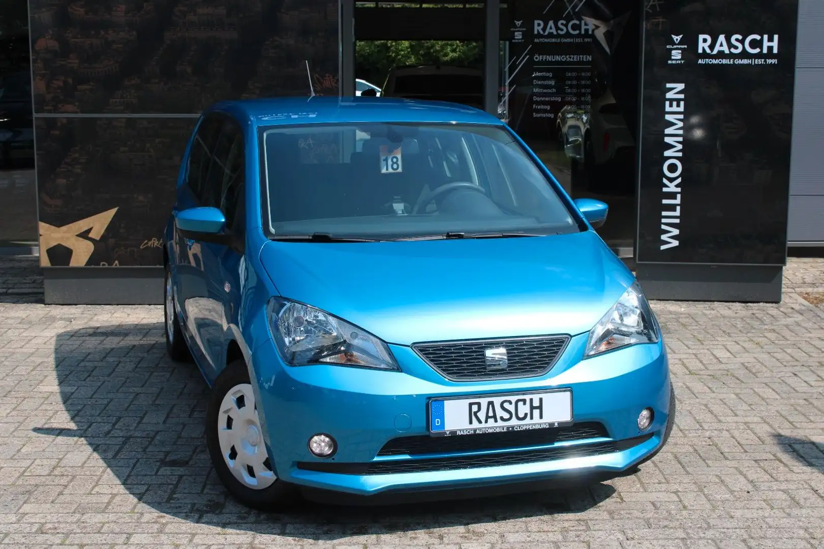 SEAT Mii Style 1.0 TSI+SHZ+GRA+PDC+KLIMA+BTH+ZV+STOFF Blau - 2