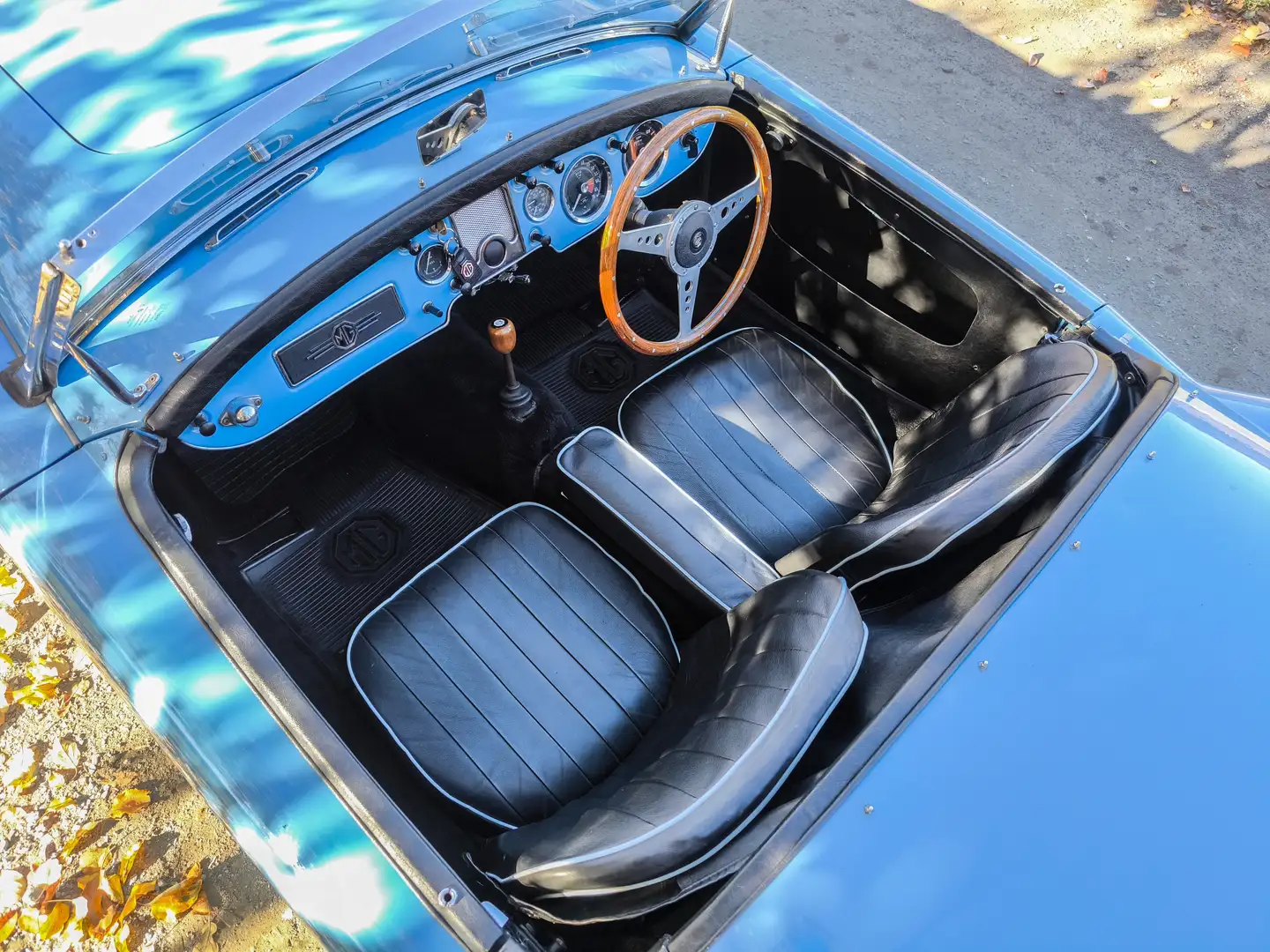 MG MGA 1600 MK1 Roadster Bleu - 2
