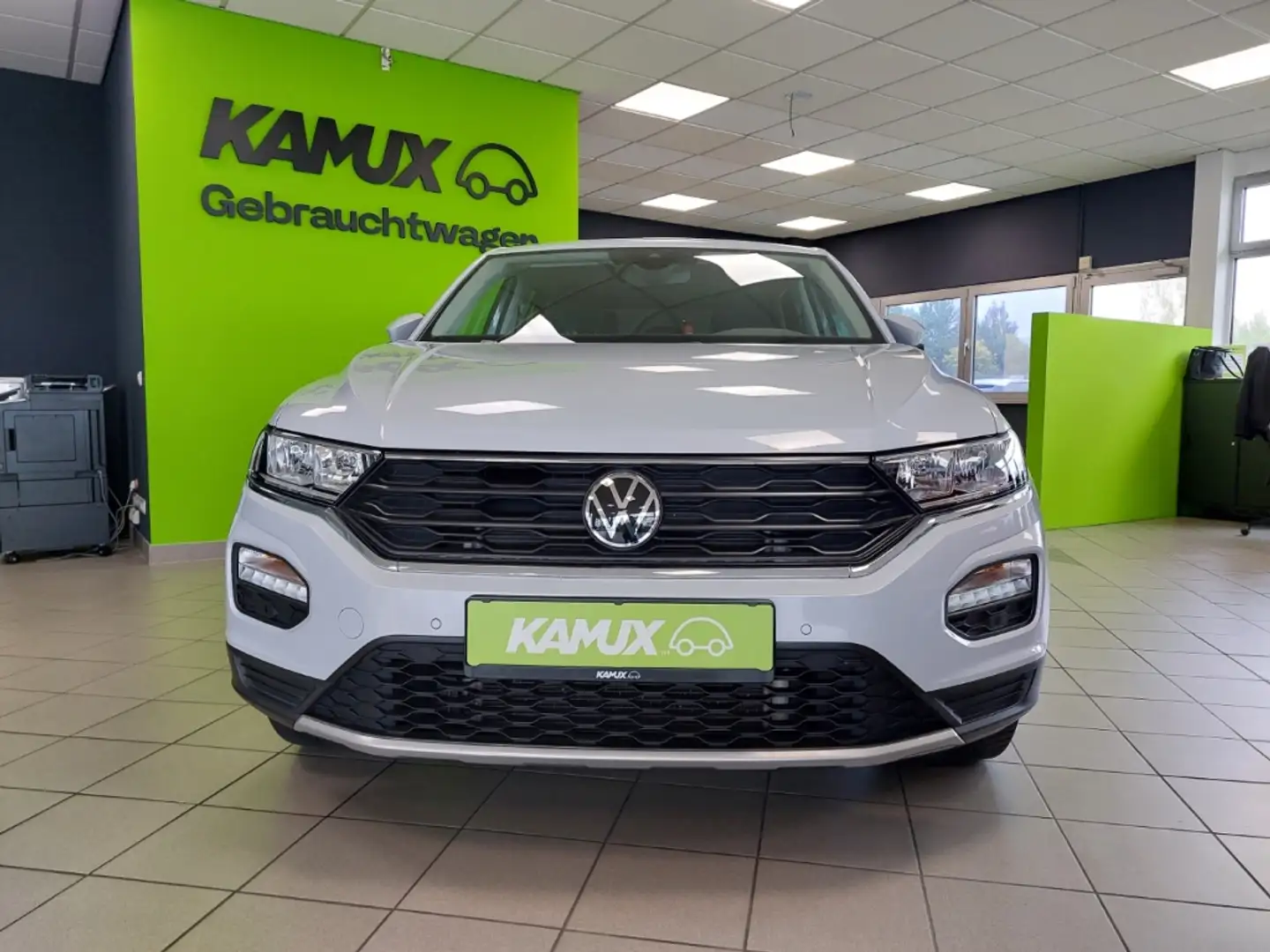 Volkswagen T-Roc 1.5TSI Active+NAVI+TEMPO+KAMERA+PDC+SHZ Weiß - 1