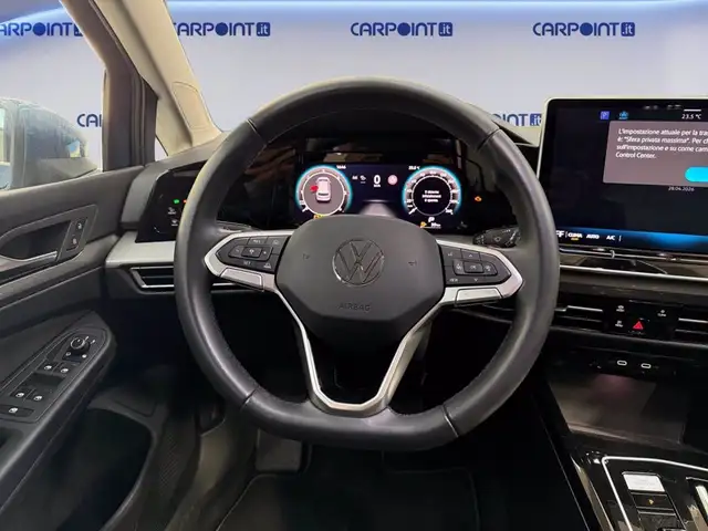 Volkswagen Golf view 13