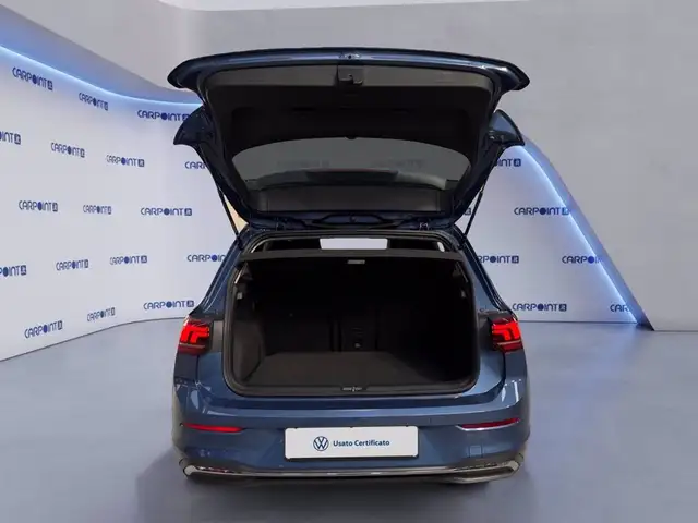 Volkswagen Golf view 18