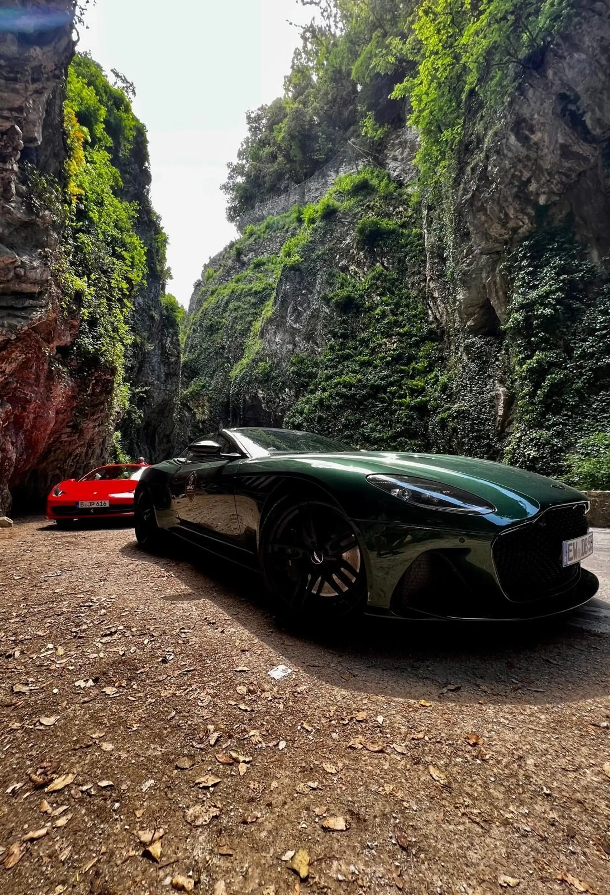 Aston Martin DBS NP € 385K Buckinghamshire Green — photo 4