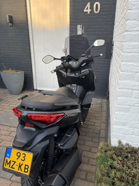 Yamaha X-Max 400 - foto 3