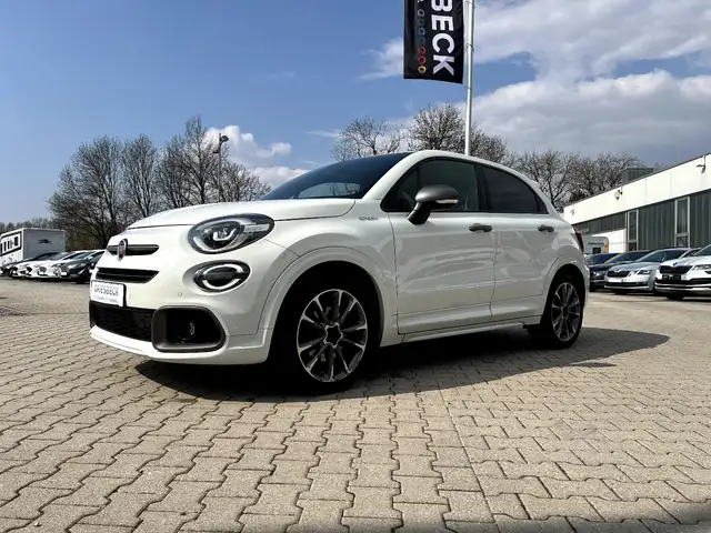 Fiat 500X Sport 1.3 GSE *LED Navi Sitzh. ACC Kamera*