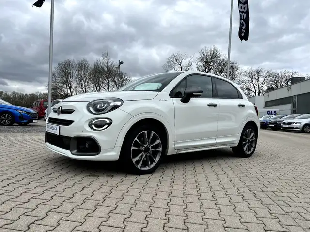 Fiat 500X 1.3 GSE Sport *LED Navi Sitzh. ACC Kamera*