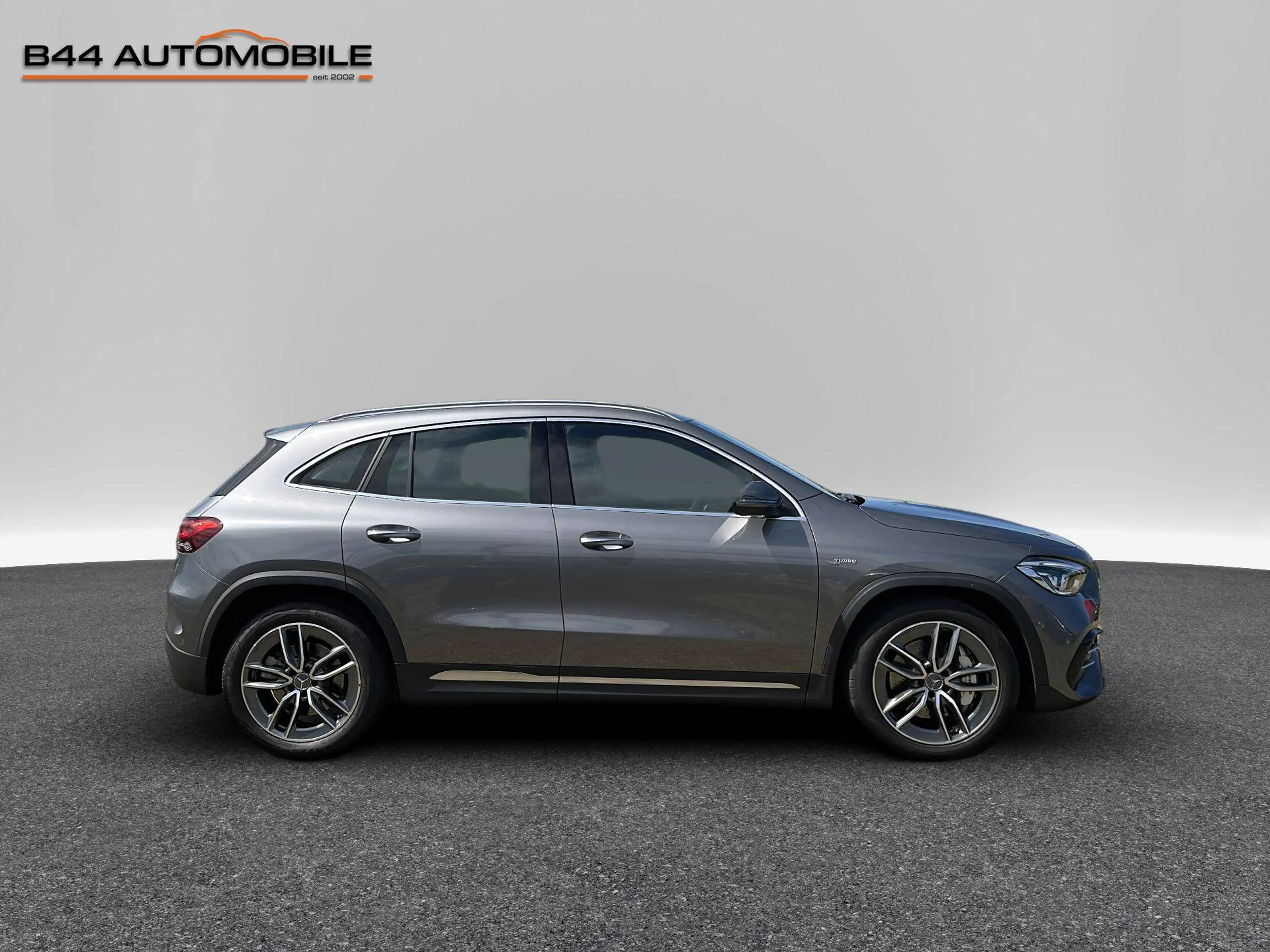Mercedes-Benz GLA 35 AMG GLA 35 AMG 4Matic*Distronic*Kamera*Memory*Panorama — photo 7