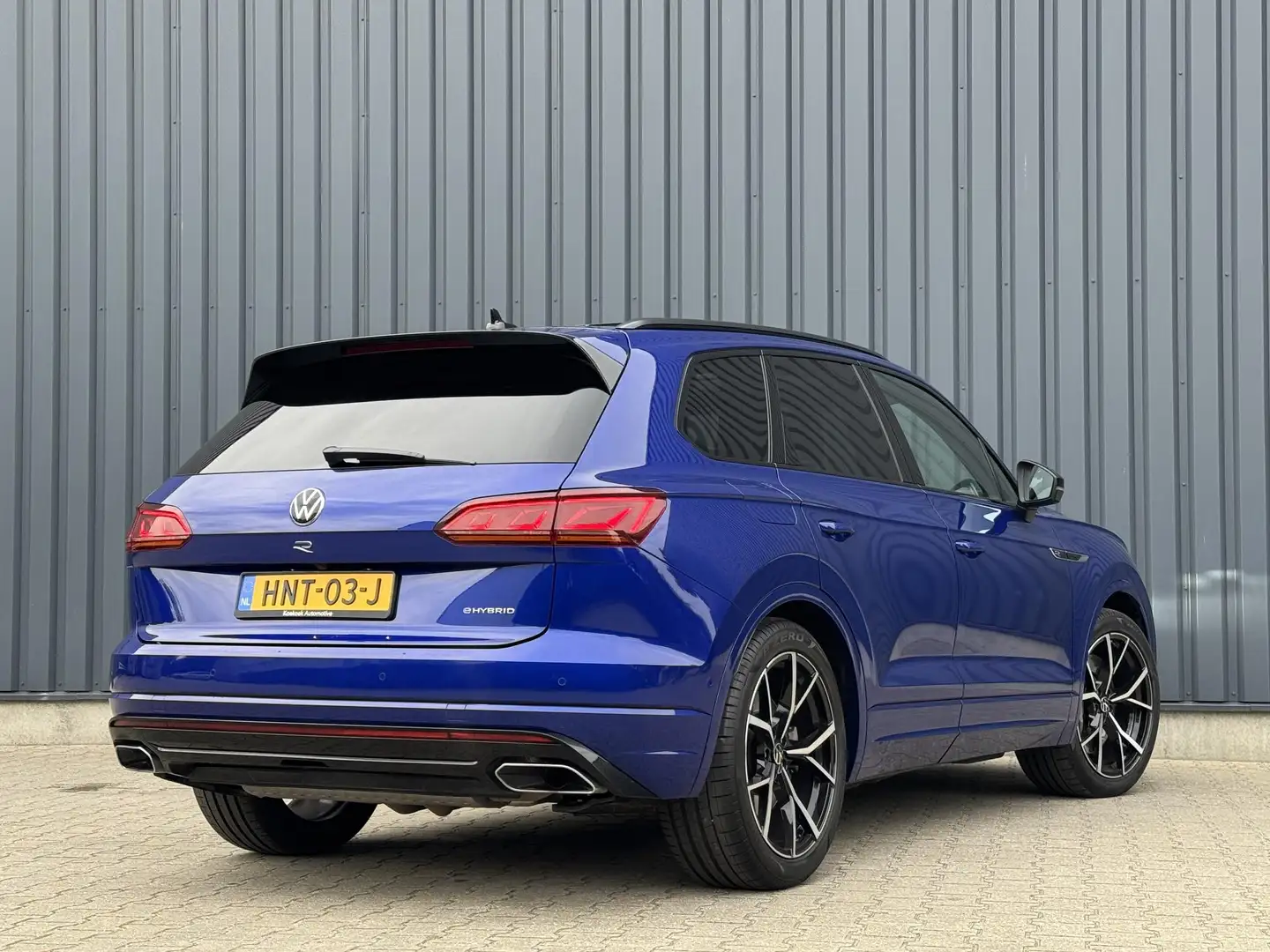 Volkswagen Touareg 3.0 TSi 4MOTION R 462PK | Full Option | Soft-close Blauw - 2
