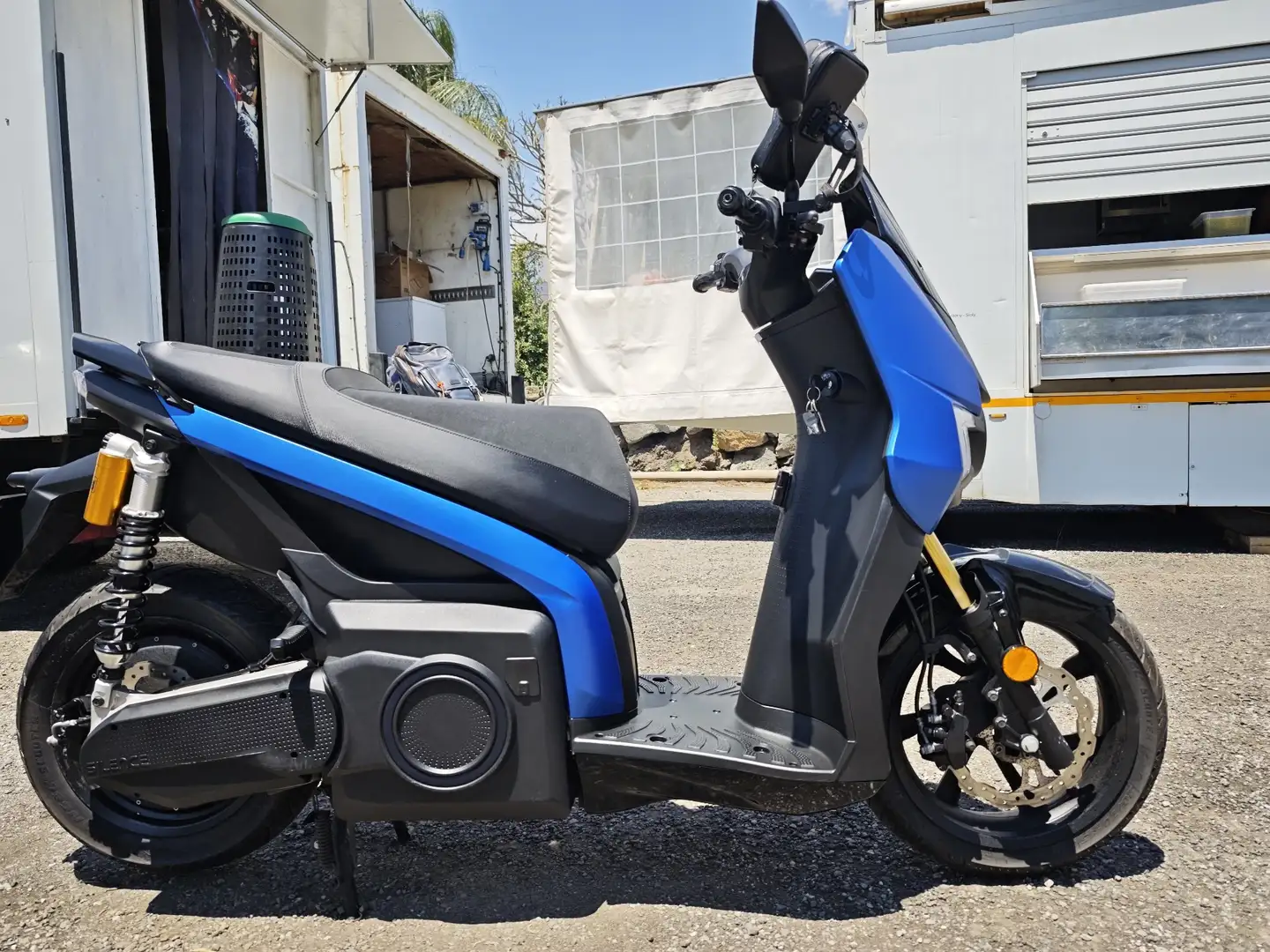 SEAT MO performance Bleu - 1