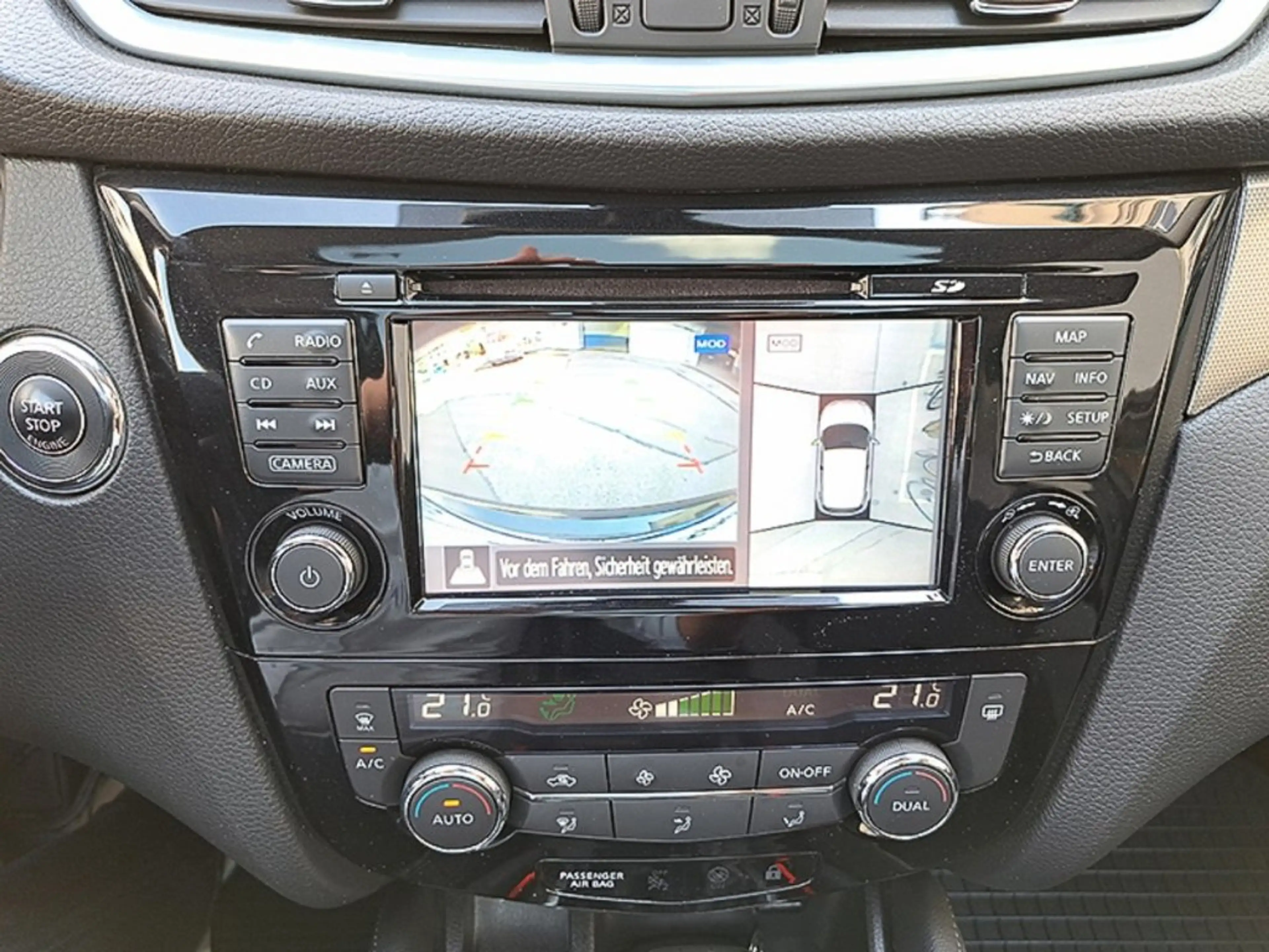 Nissan Qashqai+2 QASHQAI 1.6dCi N-Connecta Design Automatik — photo 11