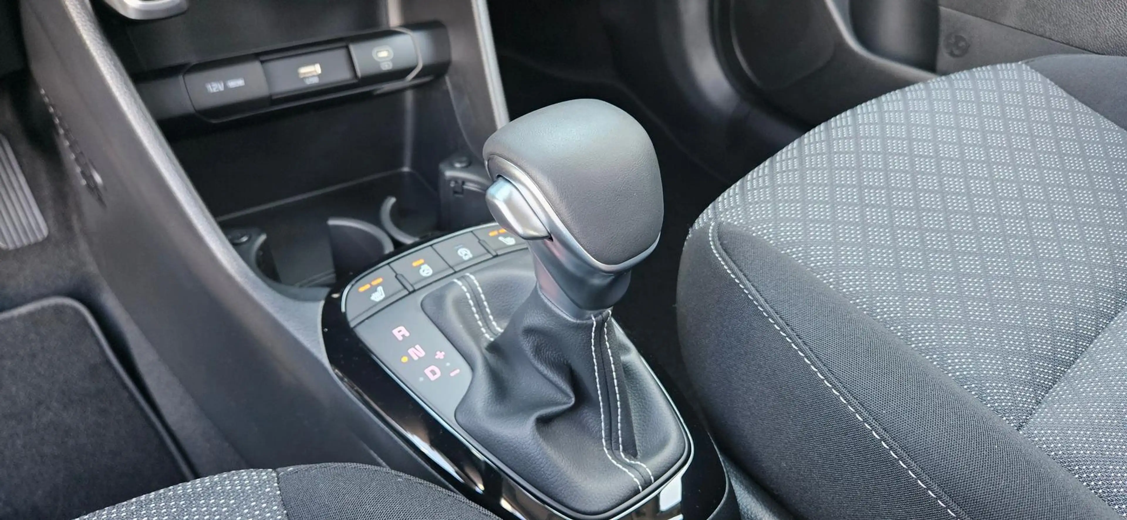 Kia Picanto Vision NAVI, KAMERA, SHZ, LHZ, LM-Felgen — photo 14