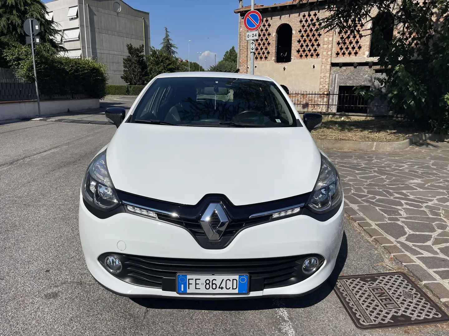 Renault Clio 5p 1.2 Duel 75cv - 1
