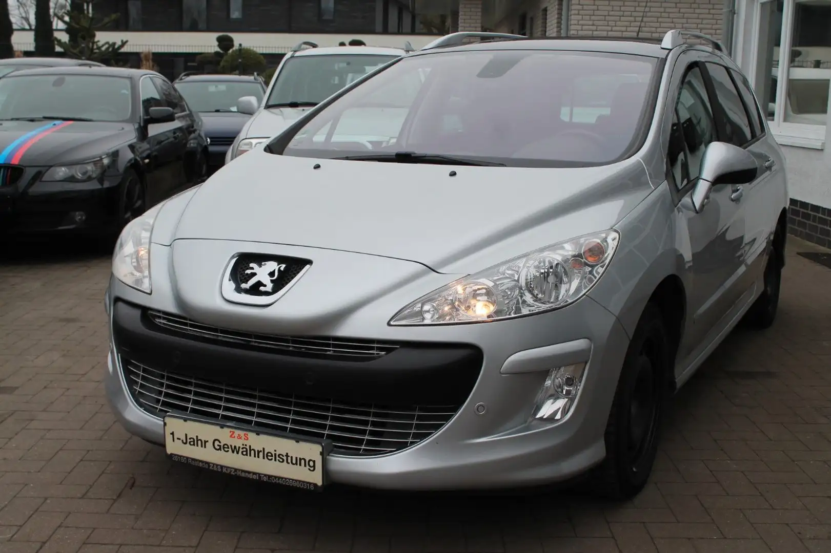 Peugeot 308 SW Premium *TÜV-NEU* Grau - 1