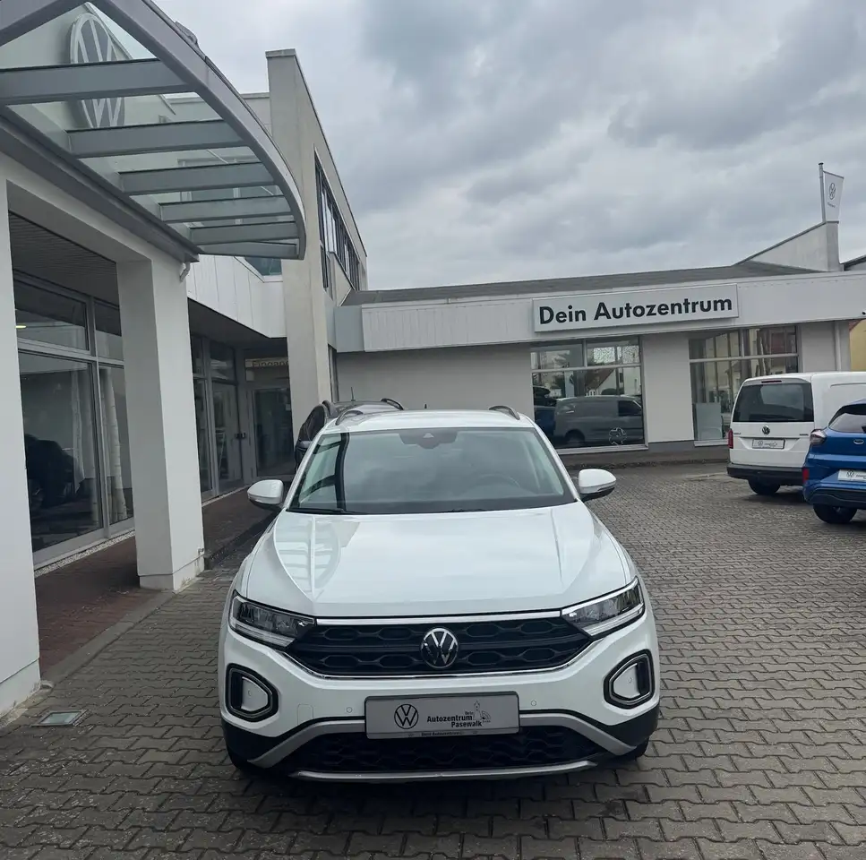 Volkswagen T-Roc 1.0 TSI Life 3