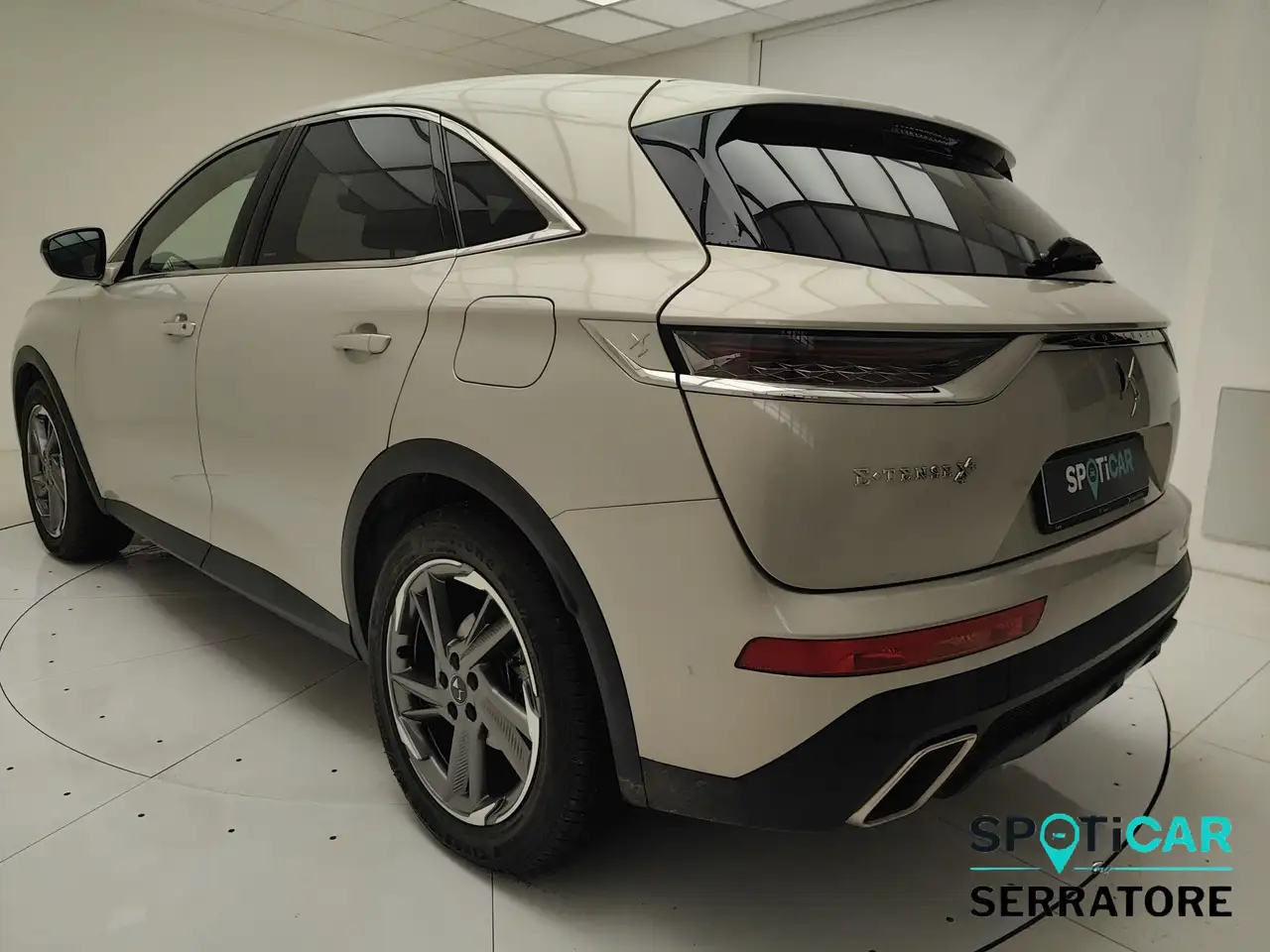 DS Automobiles DS 7 Crossback 2021