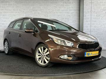 Sportswagon 1.6 GDI Super Pack Premium Navigatie C