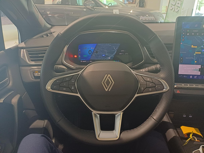 Renault Symbioz E-Tech full hybrid 145 Iconic — photo 13
