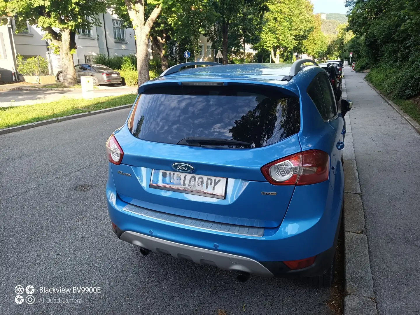 Ford Kuga 2.0 TDCi 4x4 Trend - 2