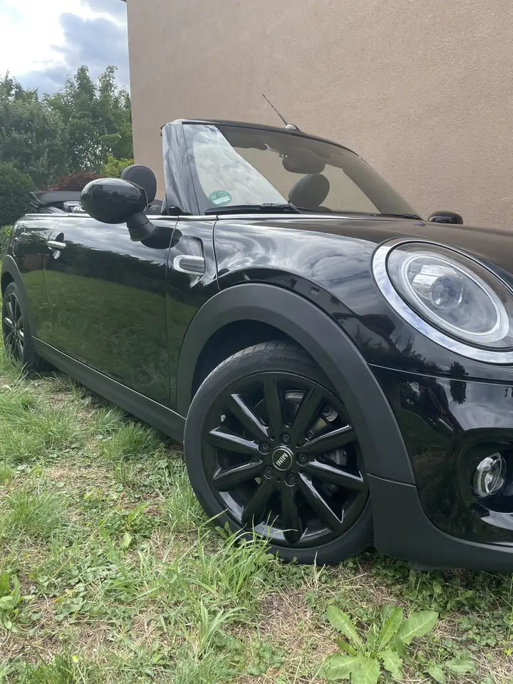MINI Cooper Cabrio
