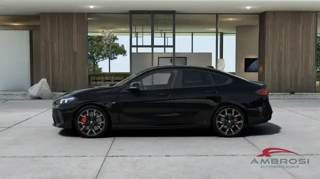 BMW 2 Series view 3