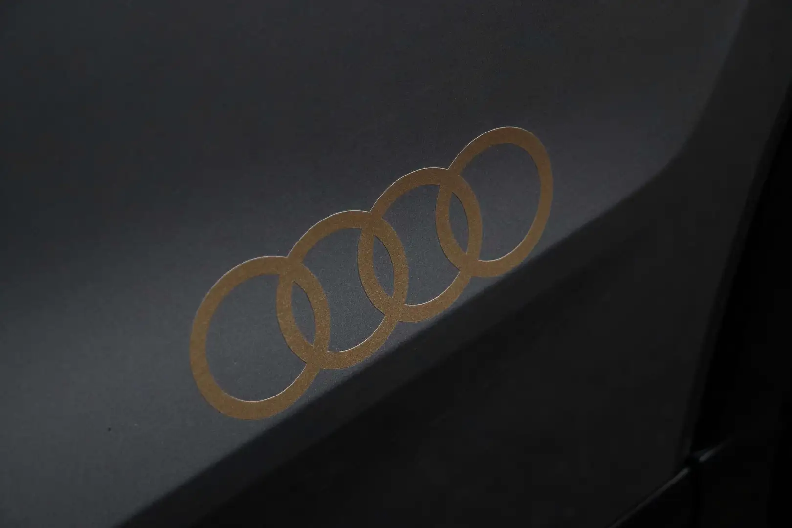 Audi Q4 e-tron 40 Sportback **Edition One Brons** - Matrix/Shadow Gris - 2