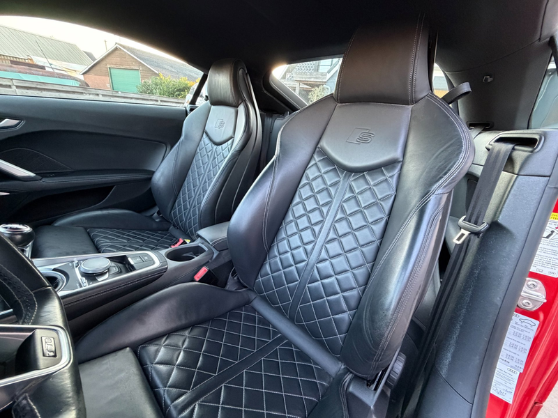 Audi TT 2.0 TFSI TTS quattro Pro Line + / Virtual / B&O / — photo 30