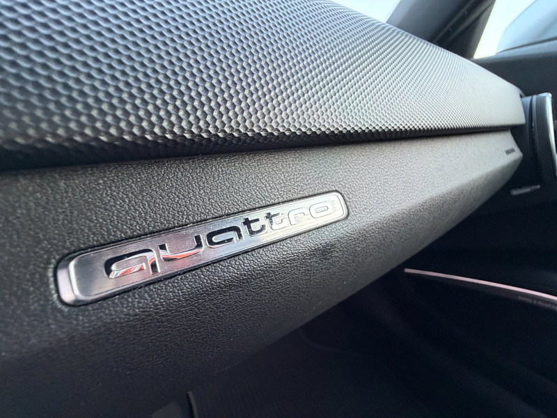 Audi TT 2.0 TFSI TTS quattro Pro Line + / Virtual / B&O / — photo 35