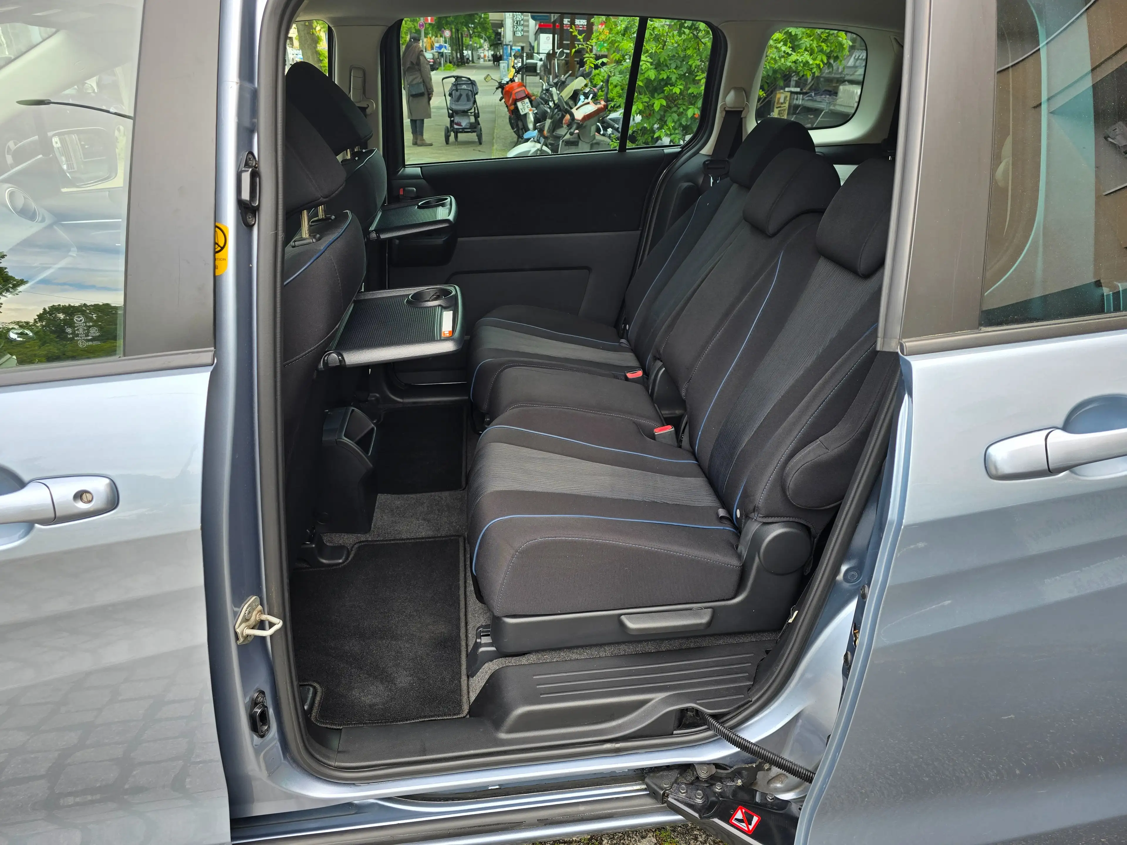 Mazda 5 Center-Line/2.Hand/Klima./PDC/AHK/Alu/7.Sitzer/SHZ — photo 9