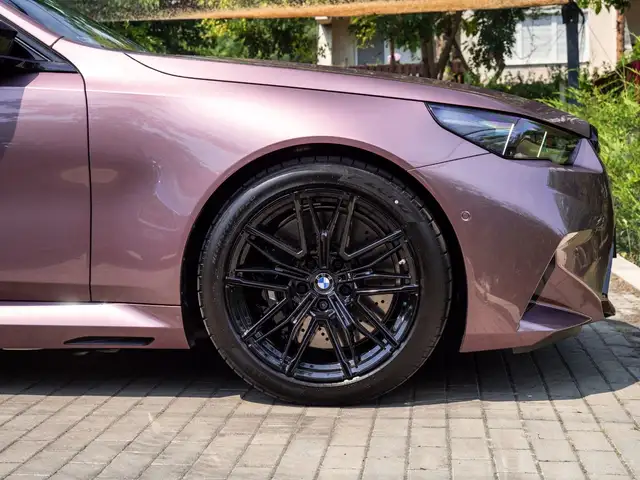 BMW M5 view 14