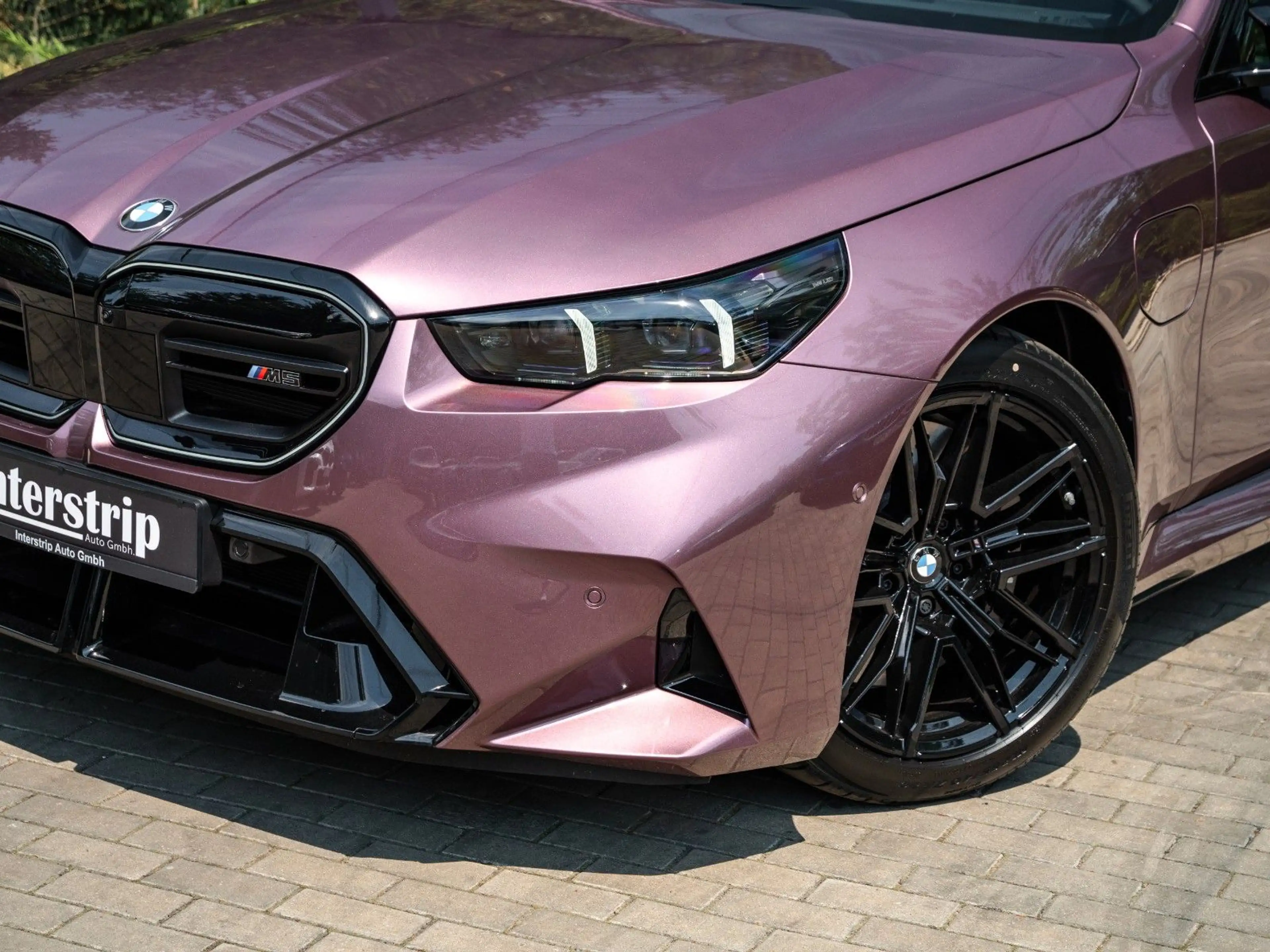 BMW M5 INDIVIDUAL.DR.ASS.PRO.PANO.360.4ZONEN.B&W — photo 8