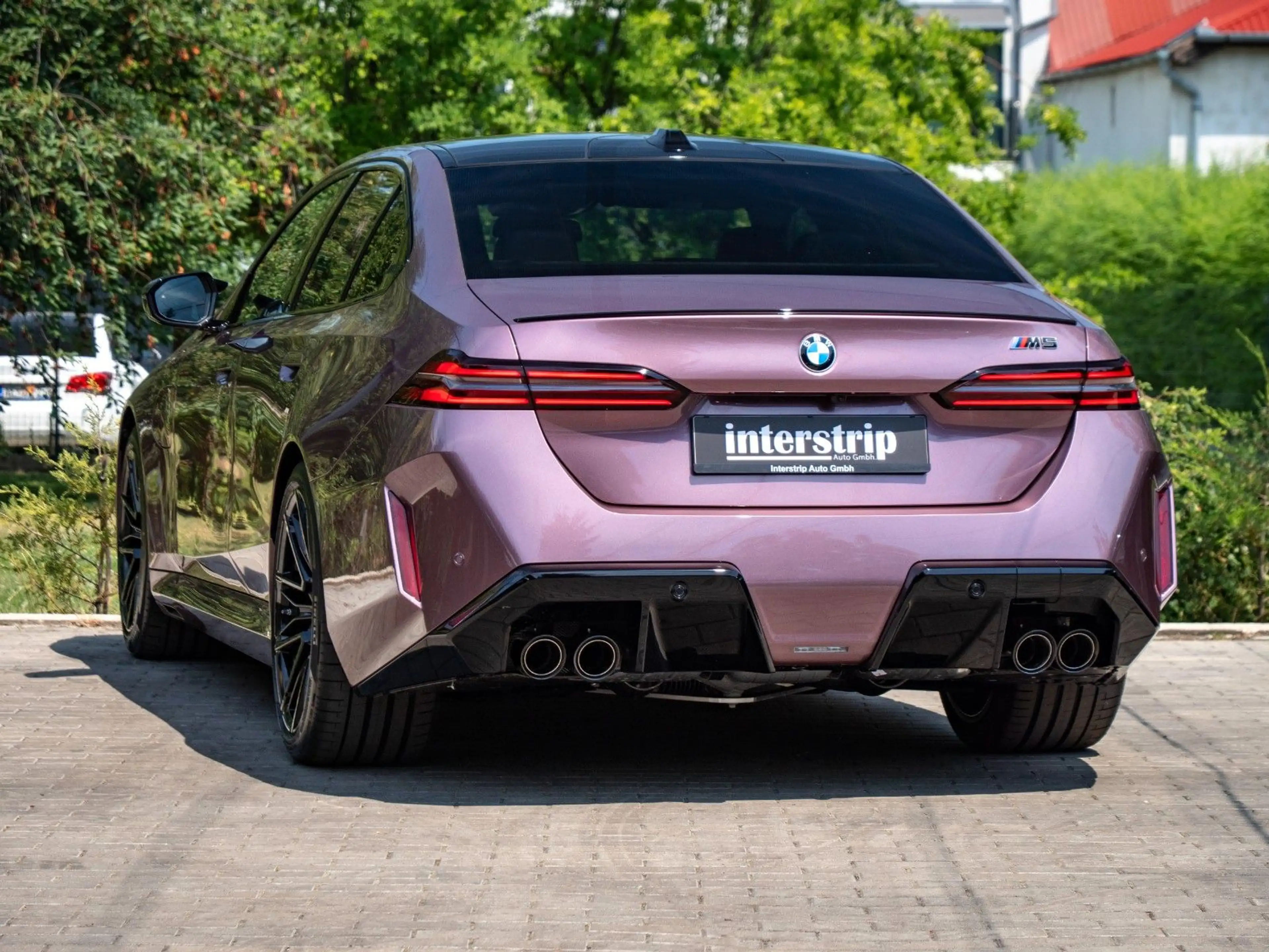 BMW M5 INDIVIDUAL.DR.ASS.PRO.PANO.360.4ZONEN.B&W — photo 4