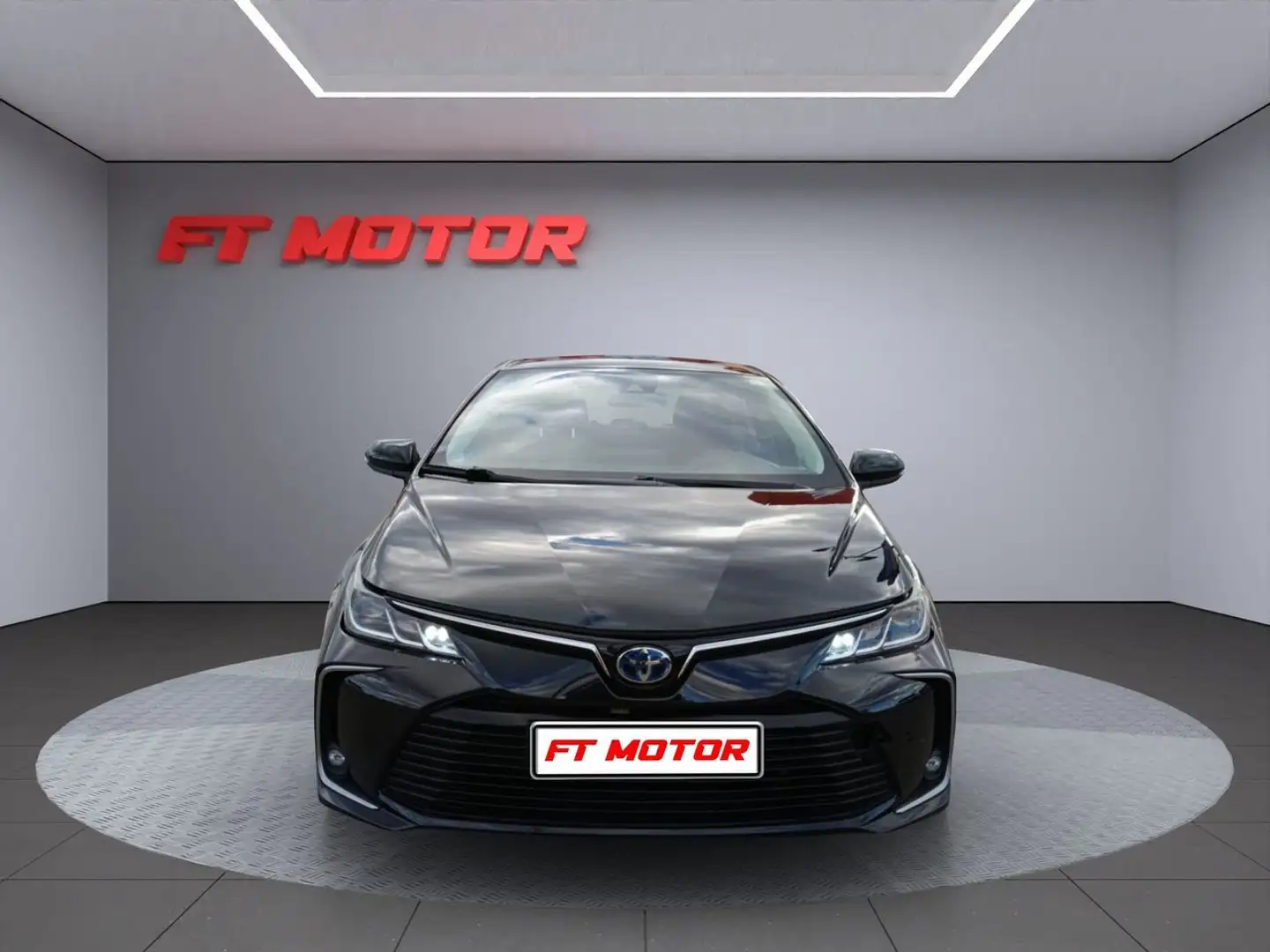 Toyota Corolla Sedán 125H Active Tech Nero - 2