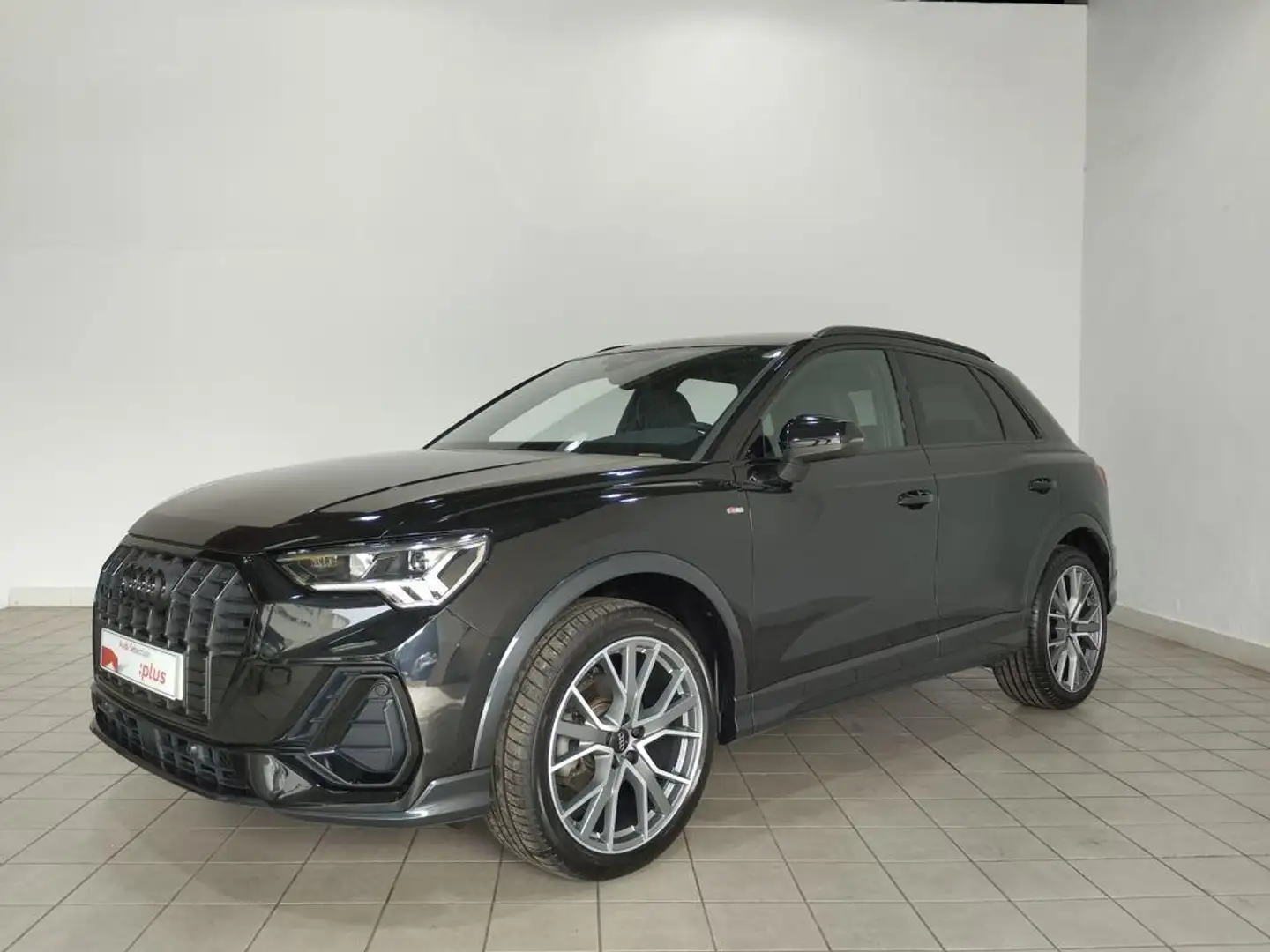 Audi Q3 35 TDI Black line S tronic 110kW Negro - 1