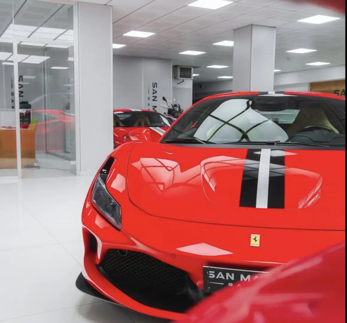 Ferrari F8 Tributo Coupe 3.9 - 2