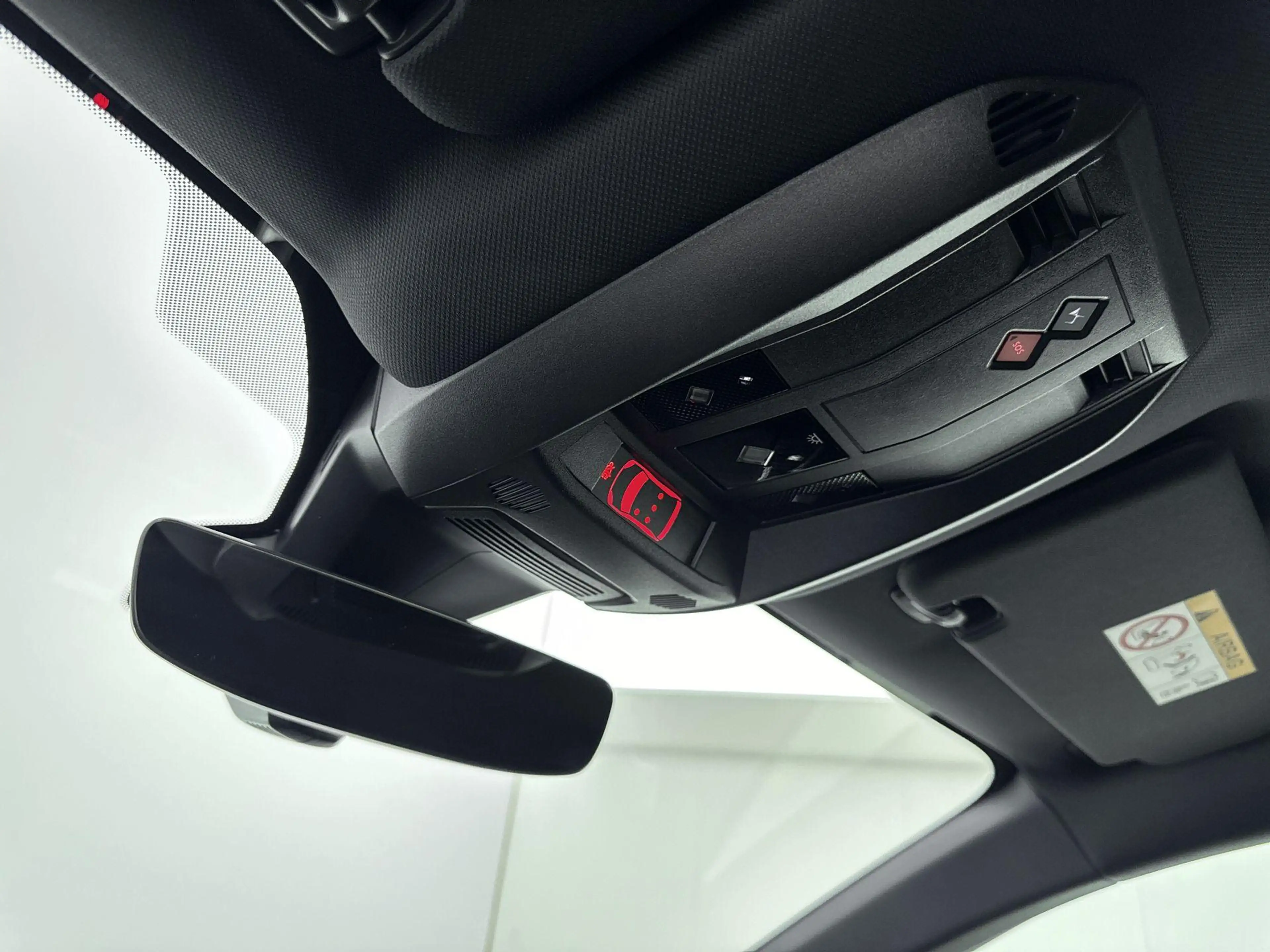 DS Automobiles DS 7 E-Tense 225 Ligne Business | Alcantara | Adaptieve — photo 14