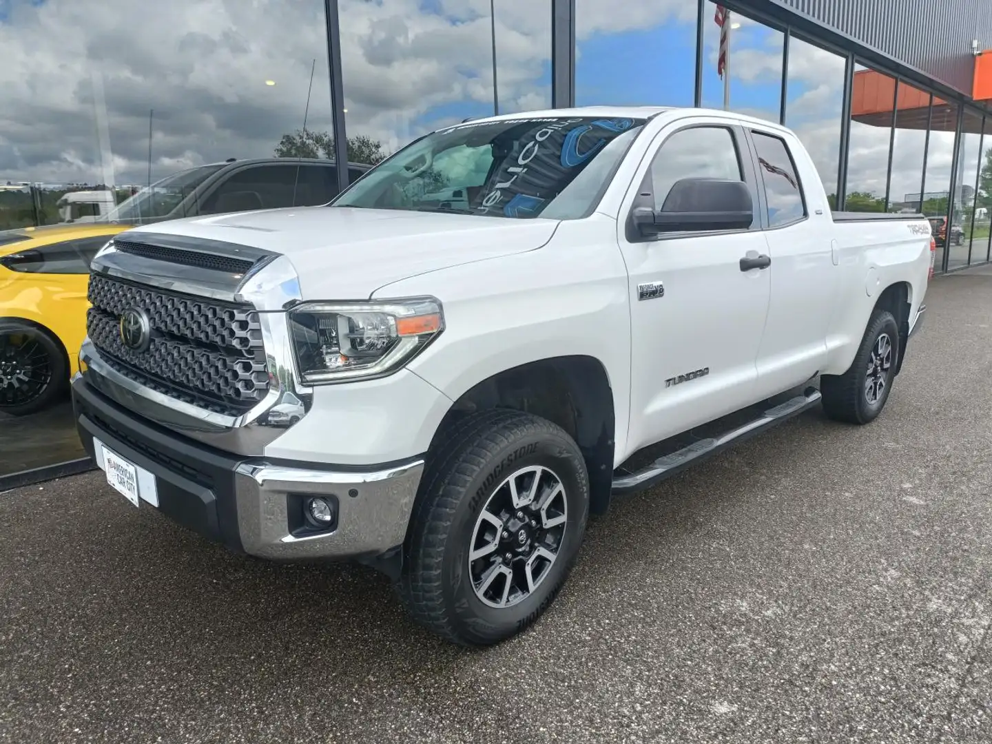 Toyota Tundra SUPERCAB SR5 TRD Blanco - 1