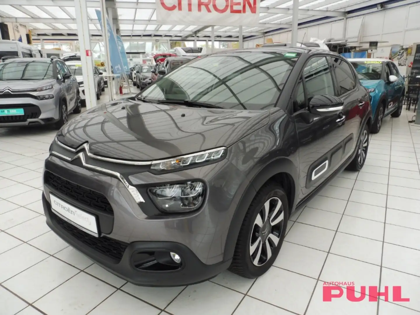Citroen C3 Max Automatik 1.2 110 Navi,Kamera,Allwetterreifen Grigio - 1