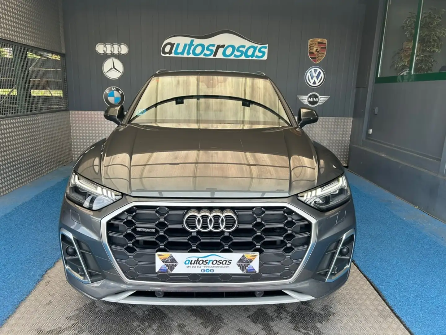 Audi Q5 Sportback 40 TDI quattro-ultra S line S tronic 150 Gris - 2