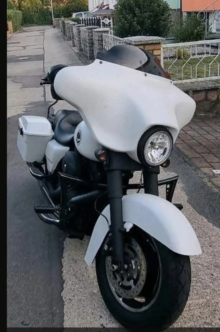 Harley-Davidson Street Glide Blanco - 1