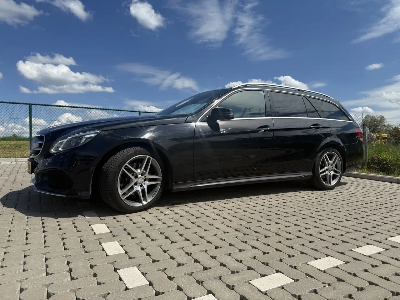 Mercedes-Benz E 250