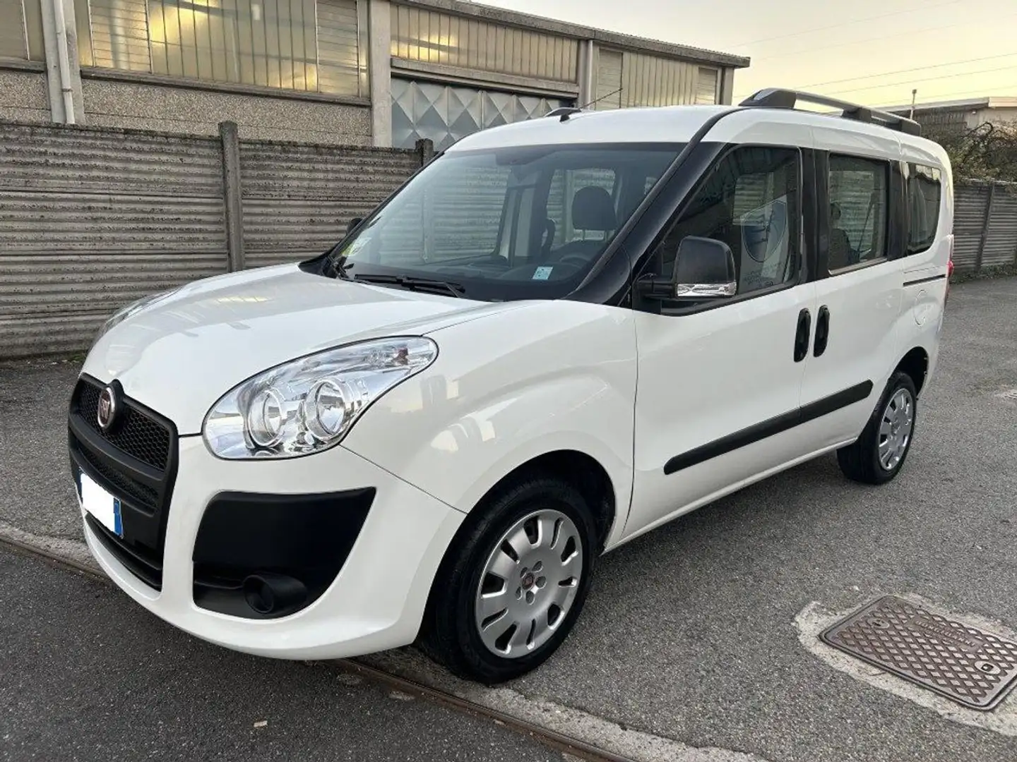 Fiat Doblo 1.4 16V *UNIPRO**FINANZIABILE**OK NEOPATENTATI* Weiß - 2