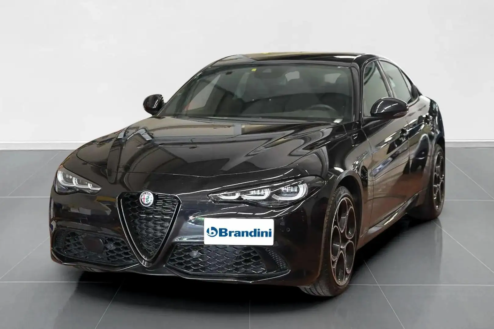Alfa Romeo Giulia 2.0 Turbo Competizione Nero - 1