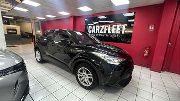 SUV 122h Dynamic Business 2WD E-CVT