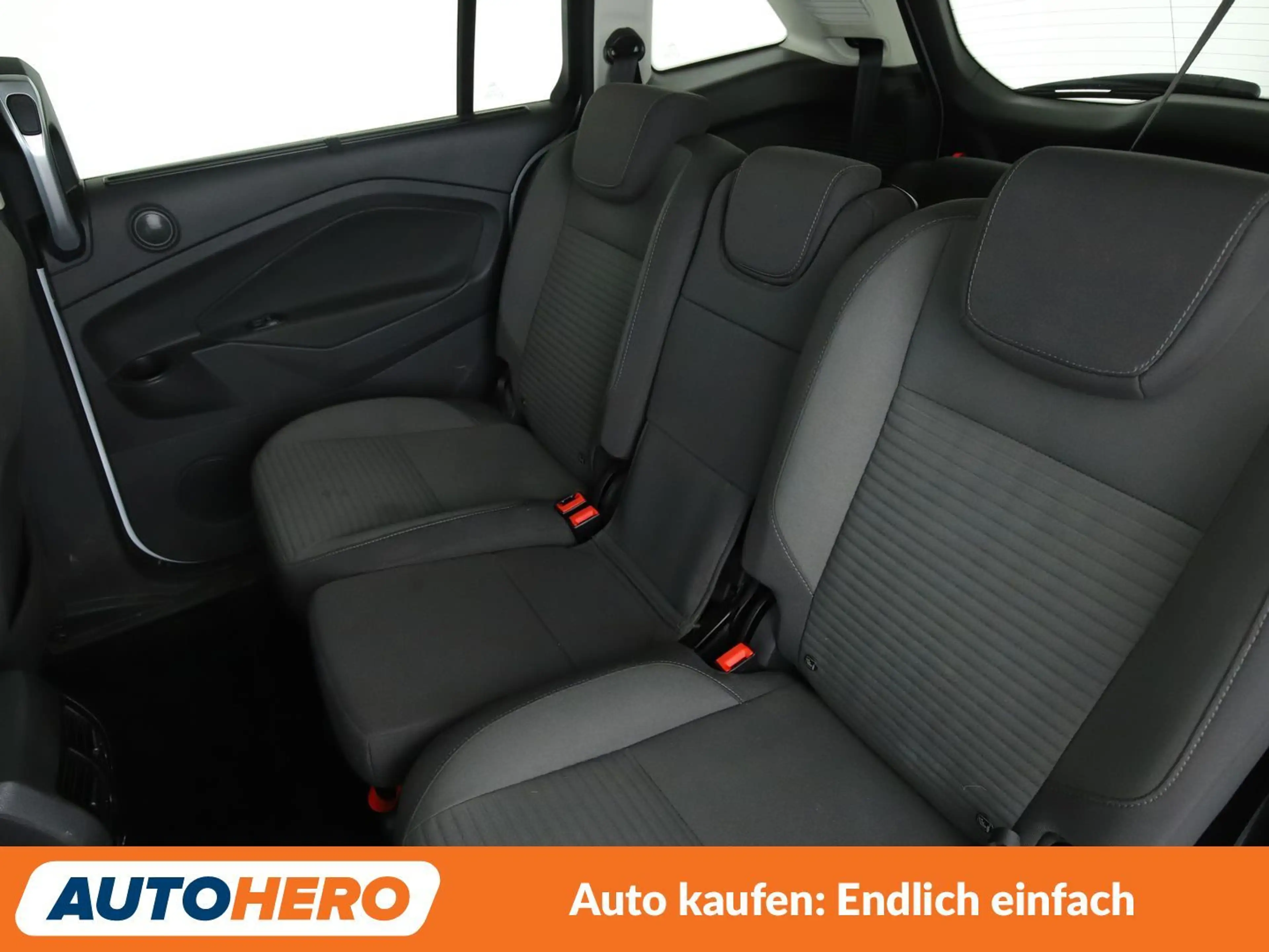 Ford Grand C-Max 1.0 EcoBoost Titanium *NAVI*CAM*TEMPO*SHZ*ALU* — photo 14