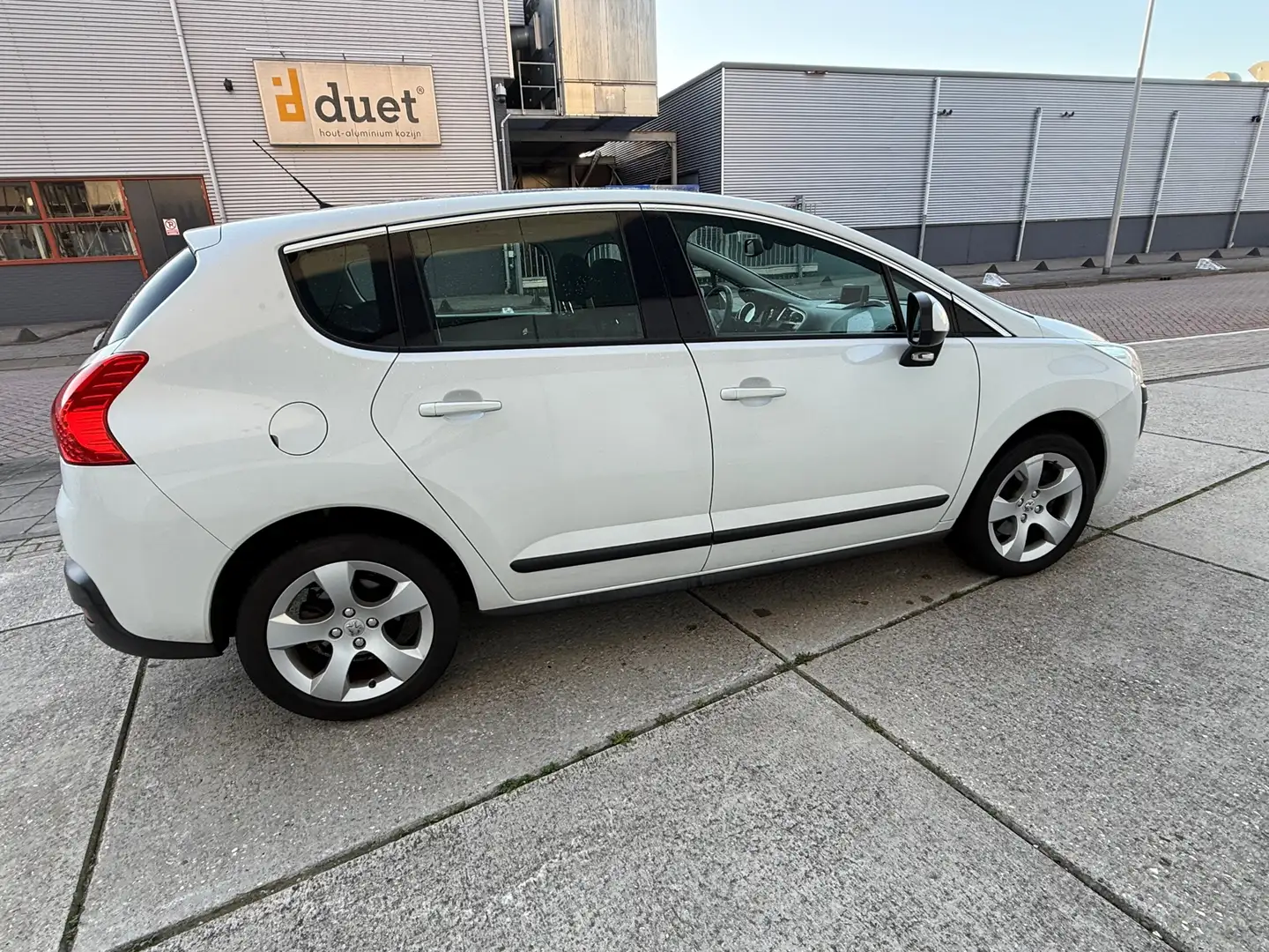 Peugeot 3008 1.6 THP ST GLAS DAK AUTOMAAT NAVI Clima Blanco - 2