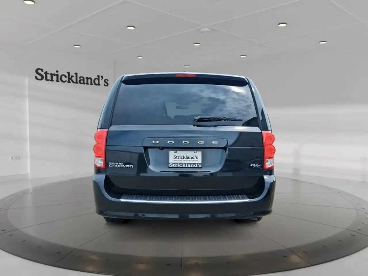 Dodge Grand Caravan photo Dodge Grand Caravan