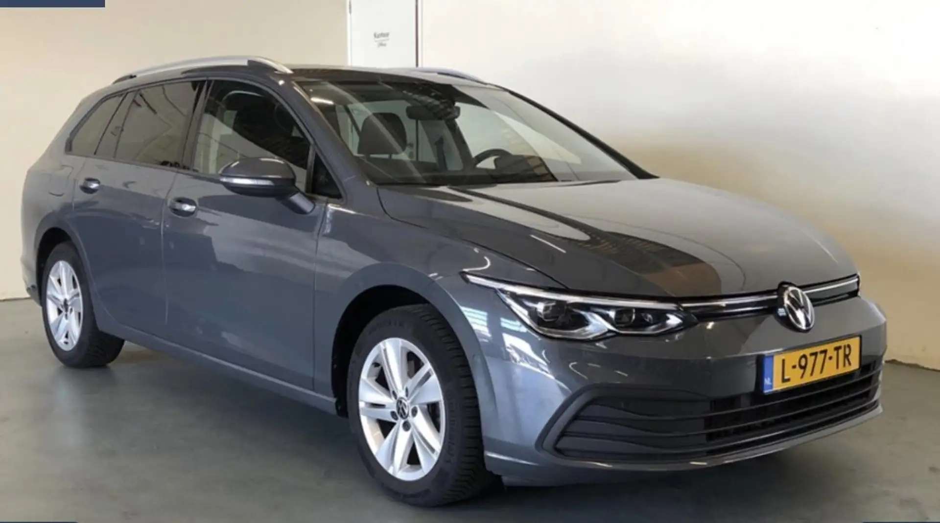 Volkswagen Golf Variant 1.5 eTSI Life Business Automaat - Dolphin Grey - V Grigio - 2