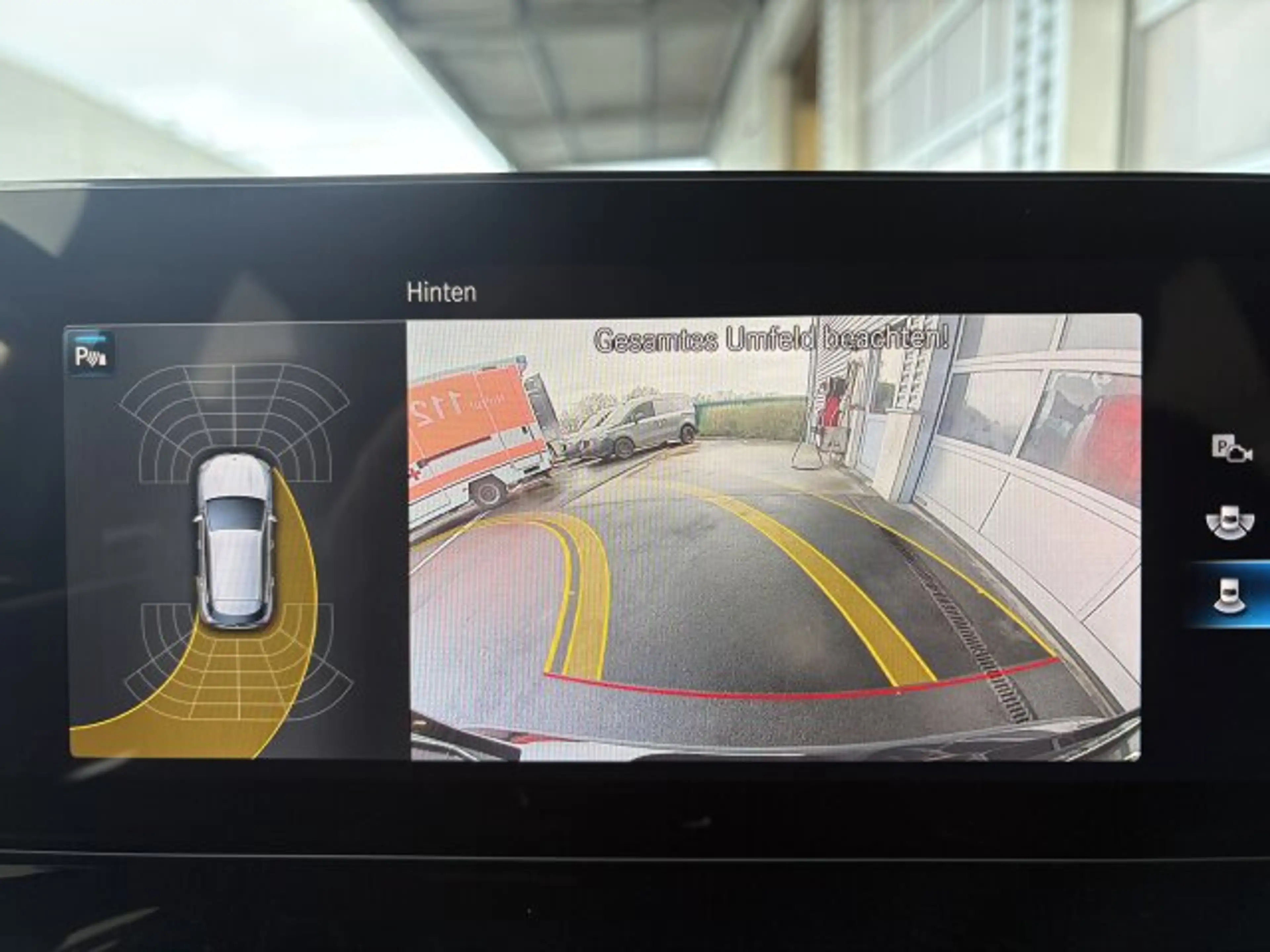 Mercedes-Benz GLA 200 GLA 200 AMG Advanced Plus LED Kamera KeylessGo — photo 13