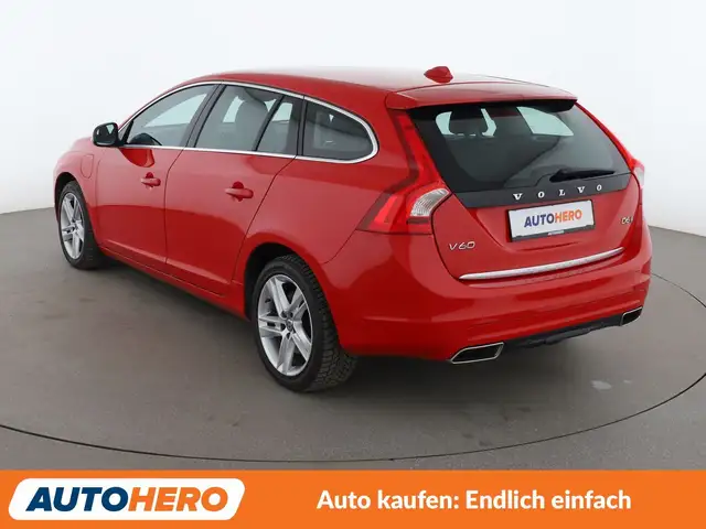 Volvo V60 view 4