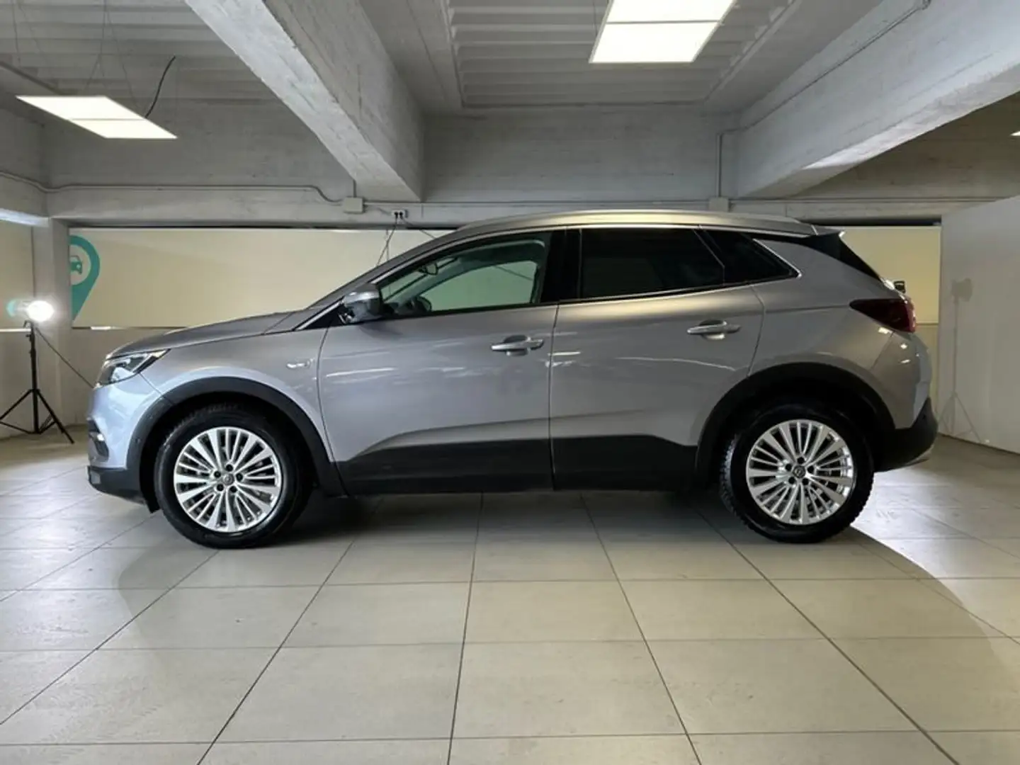 Opel Grandland X 1.5 Ecot Diesel 130cv Innovation S&S MT6 Grigio - 2