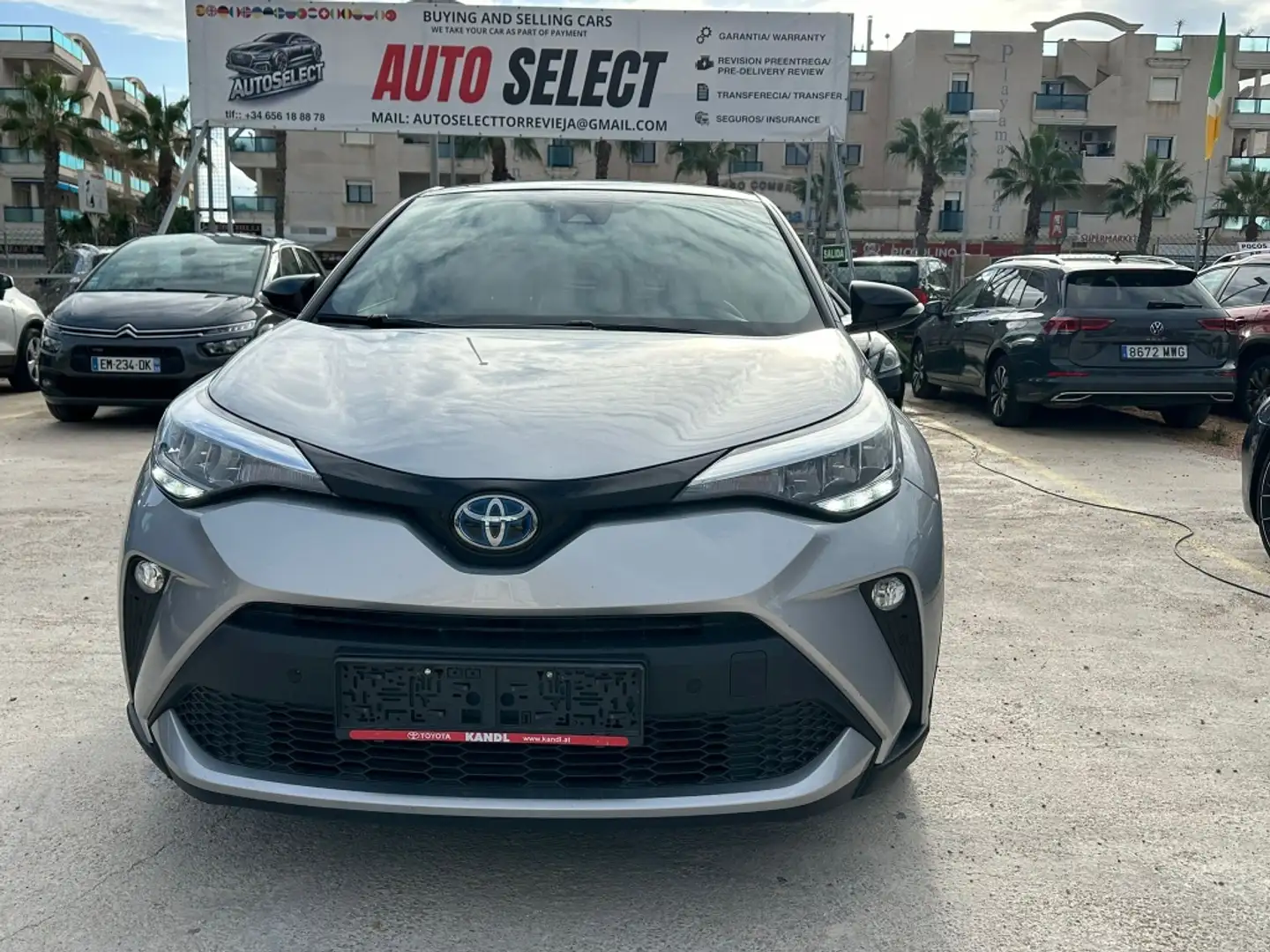 Toyota C-HR Berlina Automático de 5 Puertas Grau - 2